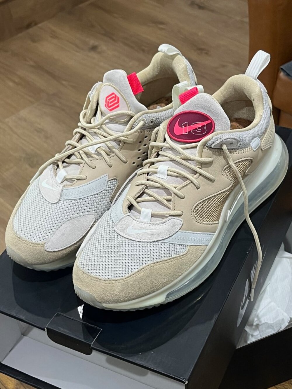 Nike Air Max 720 / OBJ
